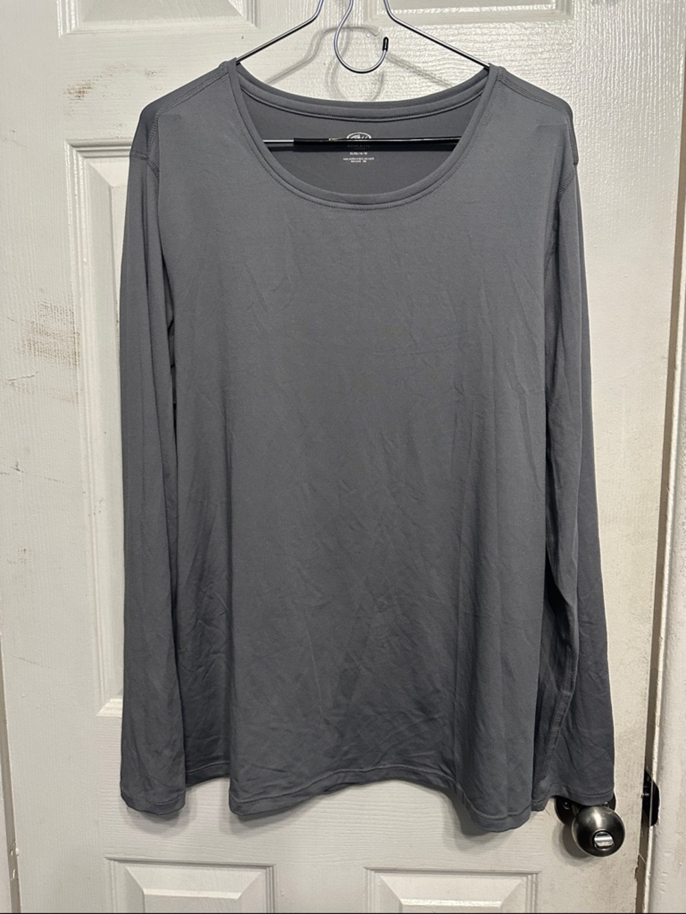 Athletic Works Women's Long Sleeve Crew Neck Tee - Gray